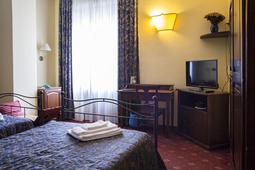 Hotel Parco Fiera Torino Esterno foto